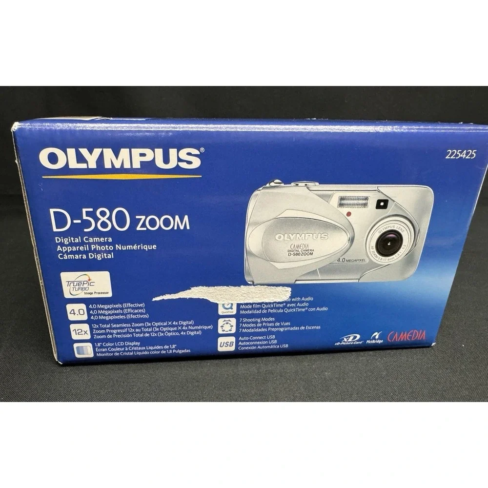 Olympus Camera D-580 Zoom 4.0MP Digital Camera Silver Tested WORKS